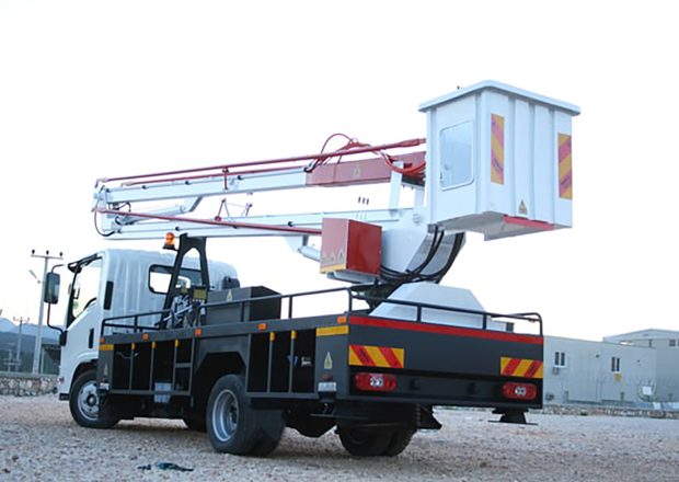 Kademe-Eklemli-Hidrolik-Platform-2